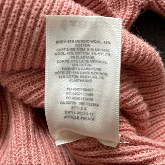 Sweater - Picture 6 of 6